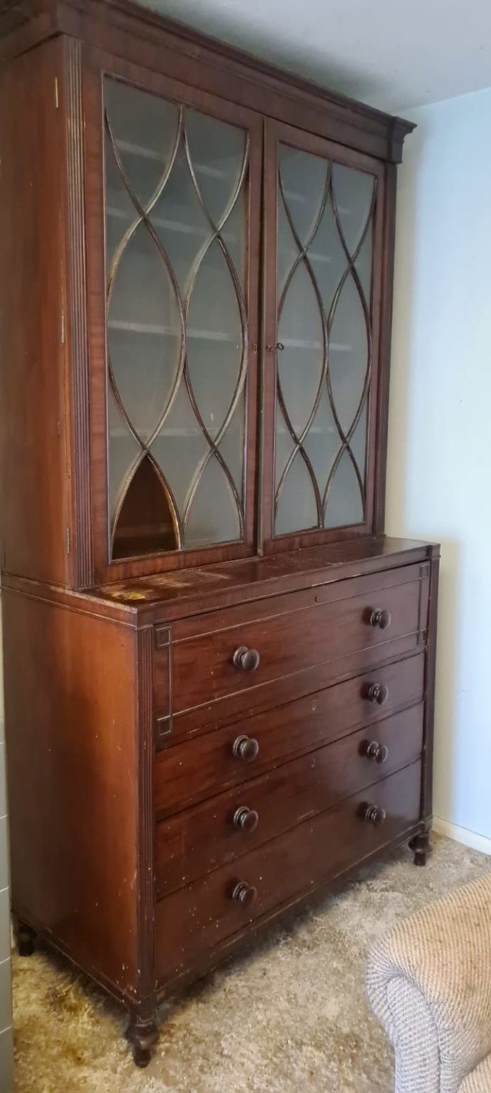 Dresser unit with glass fronted doors Chelmsford Furniture
